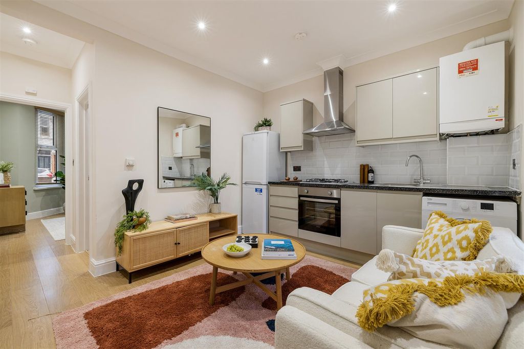 Property photo 2 of 16 0R7A5427.Jpg