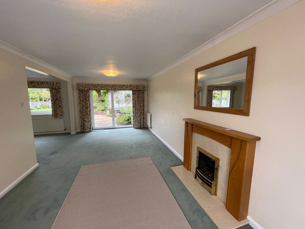 Property photo 3 of 19 Photo 15