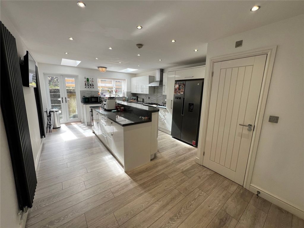 Property photo 1 of 13 Picture No. 09