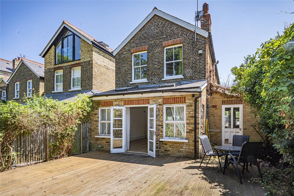 Property photo 2 of 12 Picture No. 37