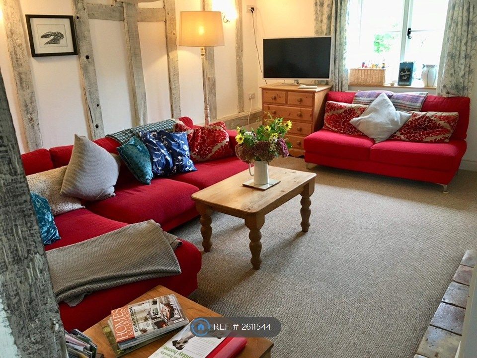 Property photo 3 of 9 Sitting Room