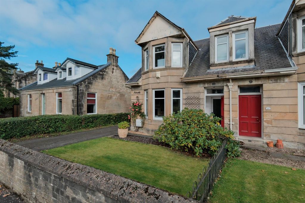 Property photo 2 of 42 001-255 Bonkle Road Newmains ML2 9Qq.Jpg