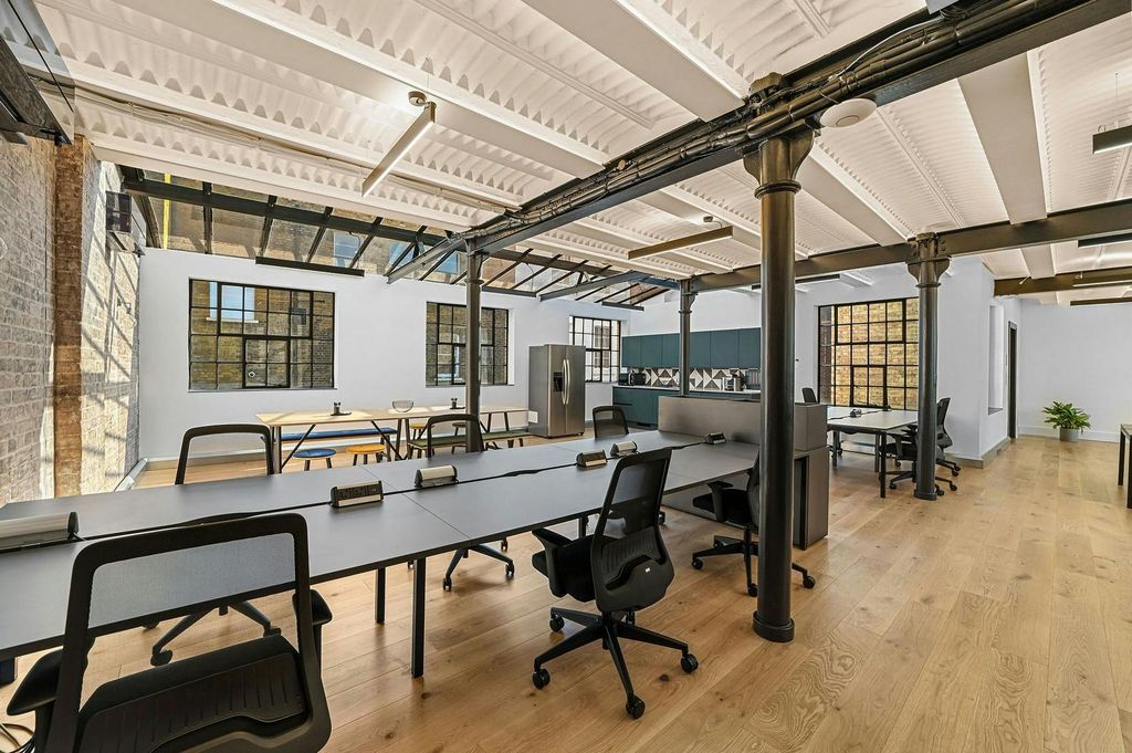 Property photo 1 of 16 2nd Floor