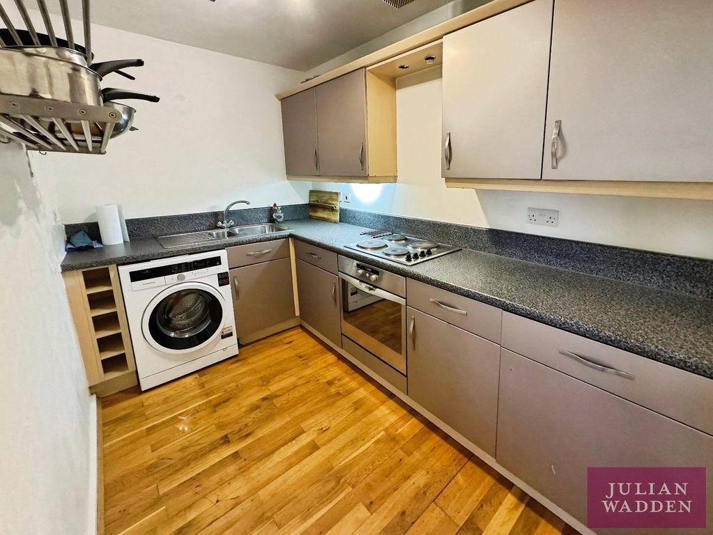 Property photo 3 of 10 Picture 3