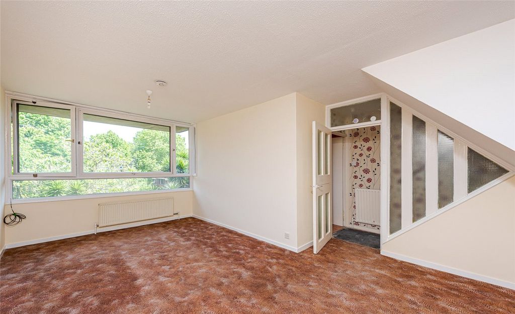 Property photo 1 of 10 Picture No. 04