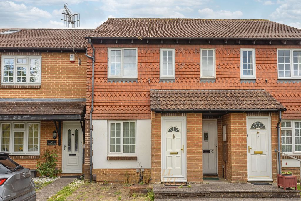 Property photo 1 of 16