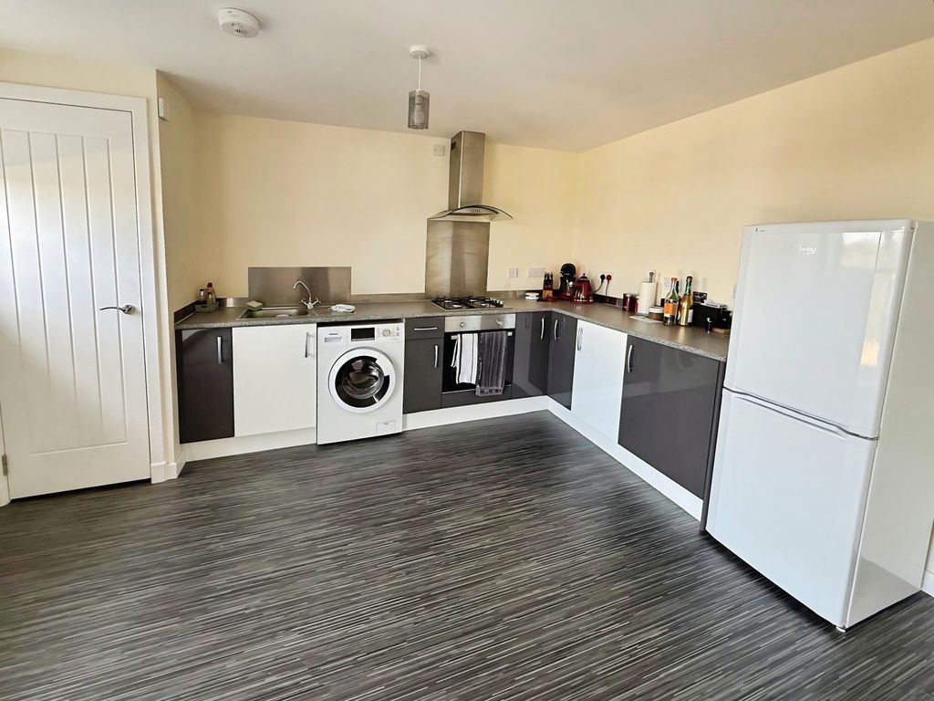 Property photo 2 of 4 1829Be0F-Kitchen