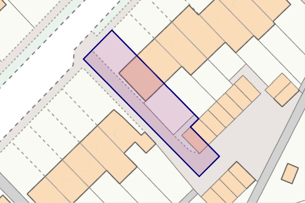 Property photo 3 of 17 Photo 17