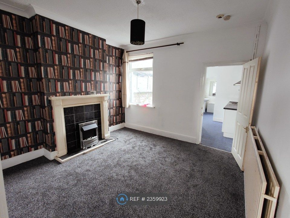 Property photo 3 of 8