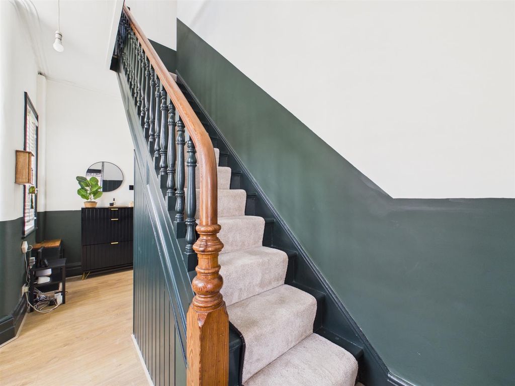 Property photo 2 of 51 Cam03604G0-Pr0376-Still012.Jpg