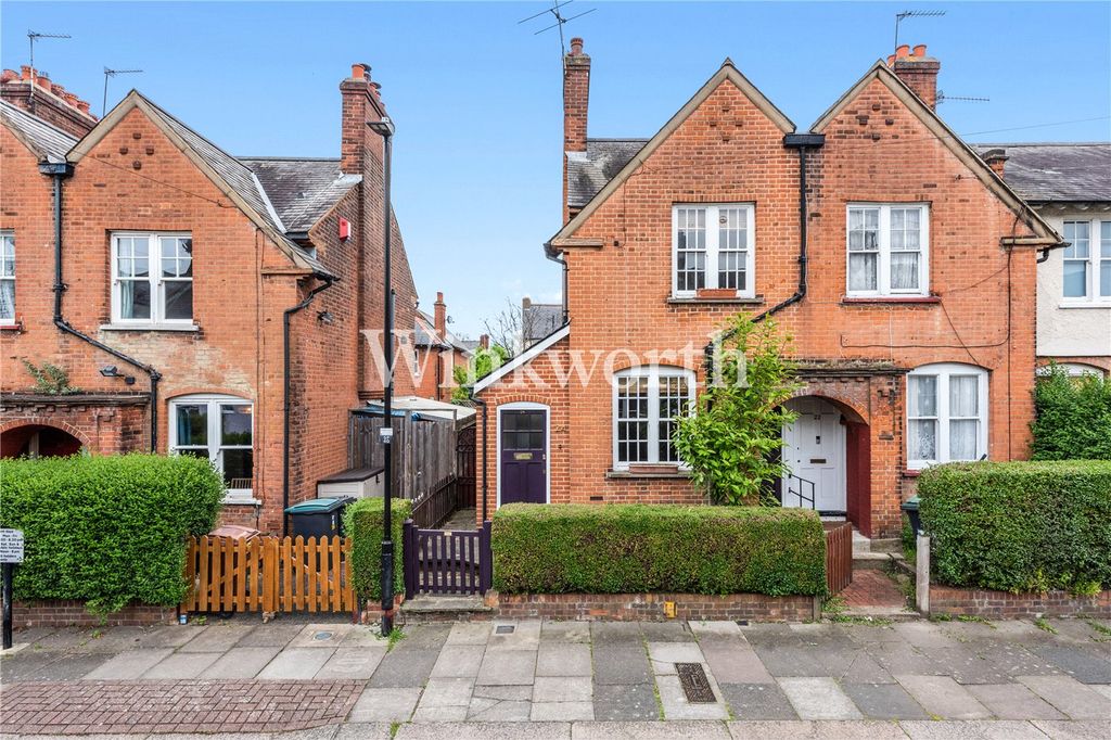 Property photo 1 of 26 Picture No. 01