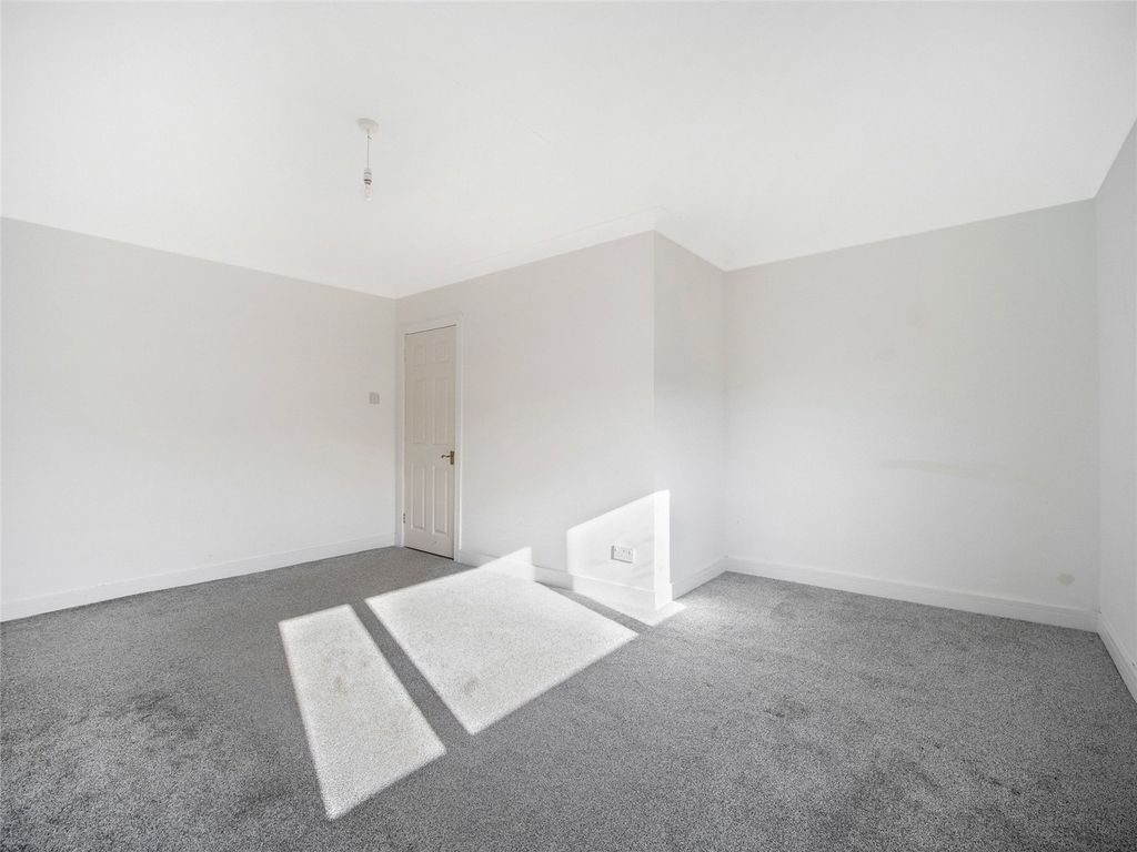 Property photo 3 of 21 Picture No. 21