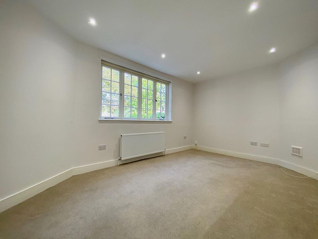 Property photo 2 of 7 2.Jpg