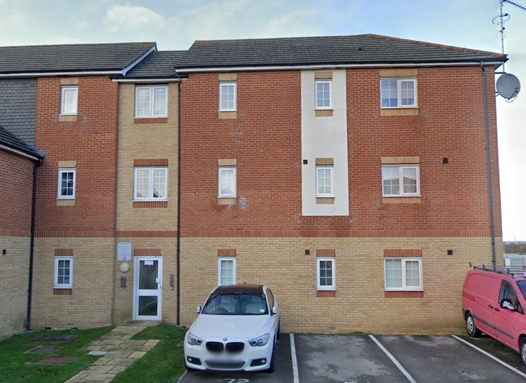 Property photo 1 of 8