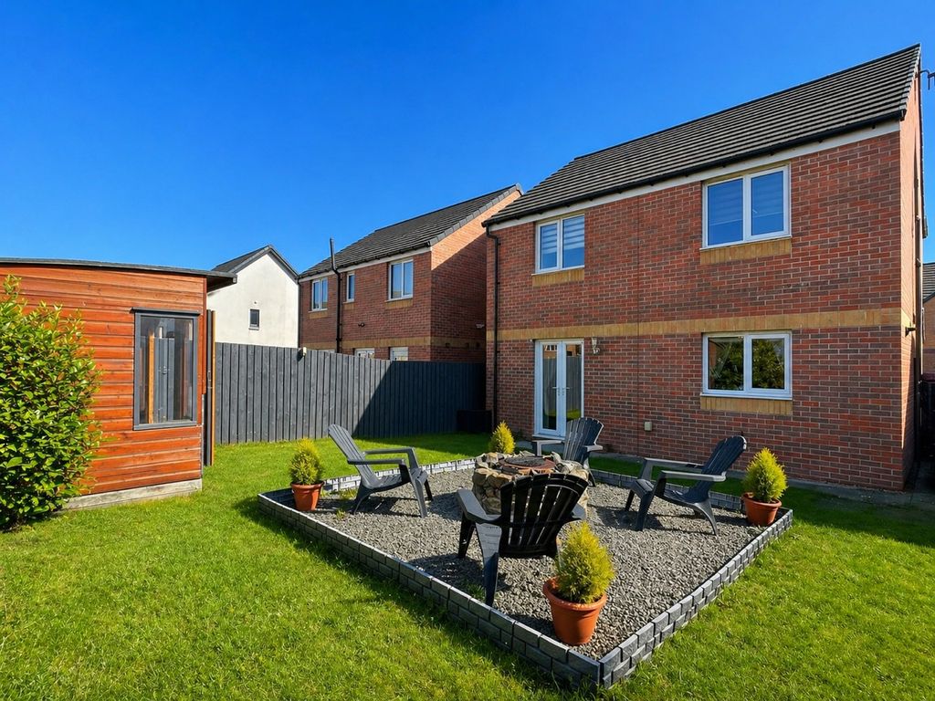 Additional image 22 of 3 bed detached house for sale93 Dalwhamie Street, Kinross KY13