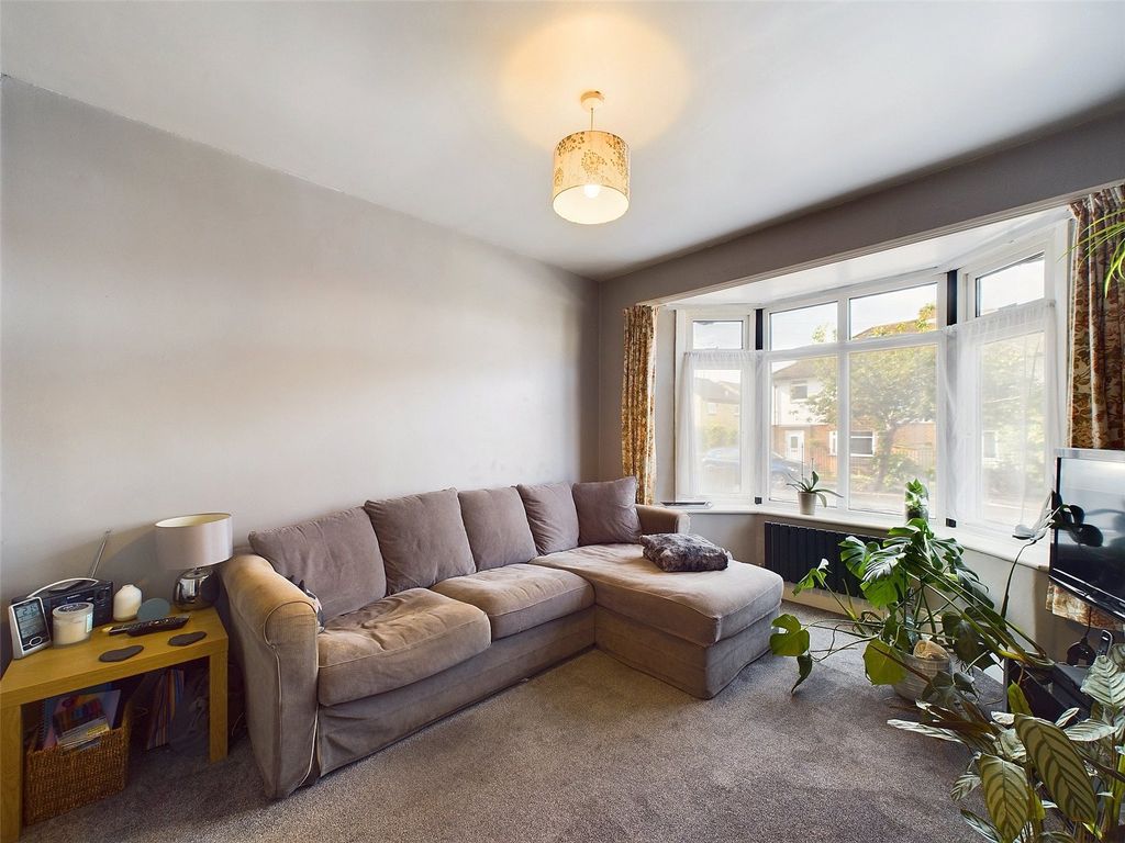 Property photo 2 of 12 Picture No. 06