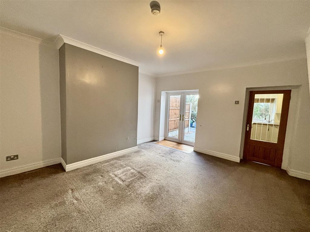 Property photo 3 of 17 Image00008.Jpeg