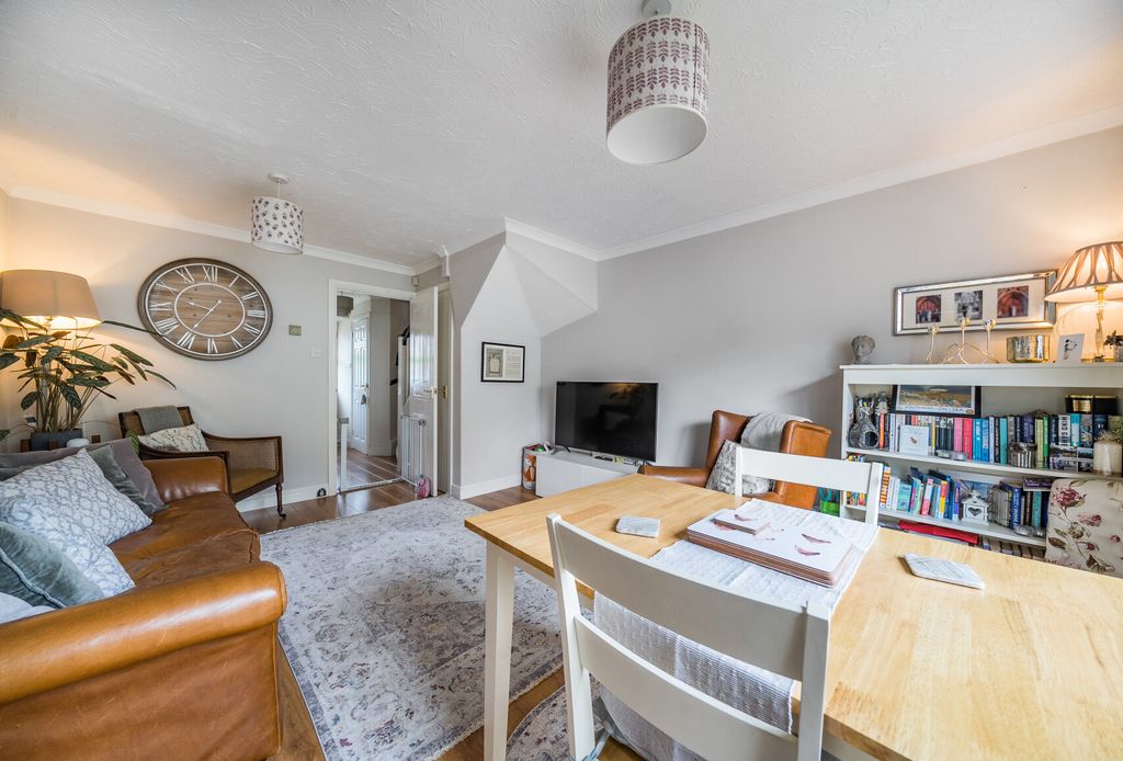 Property photo 3 of 13 Dining/Sitting Room