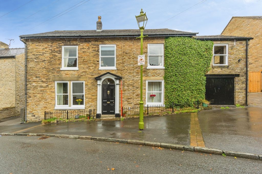Property photo 1 of 34 Pbox-Img.Jpg