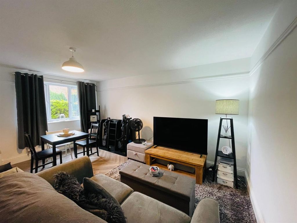 Property photo 2 of 9 Img-20251013-Wa0088.Jpg