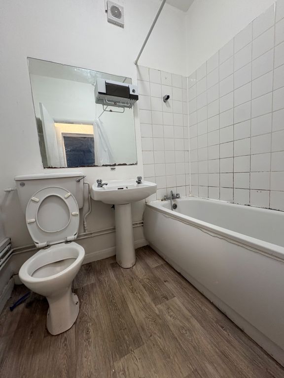 Property photo 3 of 3 Media-1744652350775-8331305330