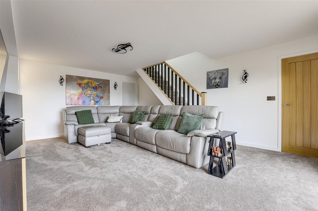 Additional image 7 of 5 bed detached house for salePark Drive, Ilkeston DE7