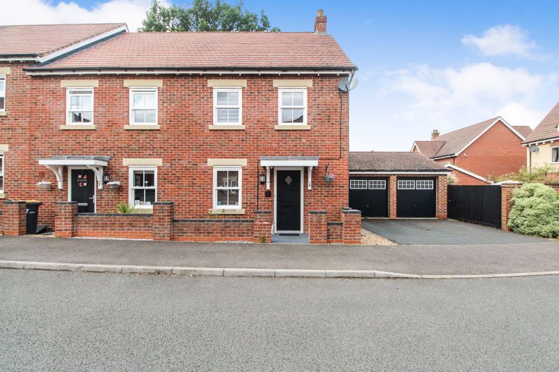 Property photo 1 of 18 Front