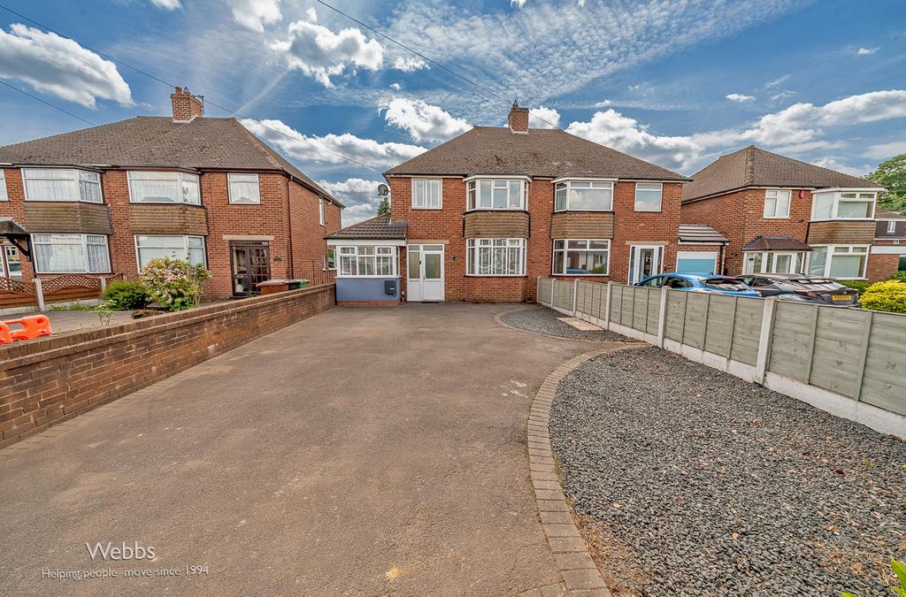 Property photo 1 of 34 Â© Webbs Estate Agents Â© (35 Of 36).Jpg