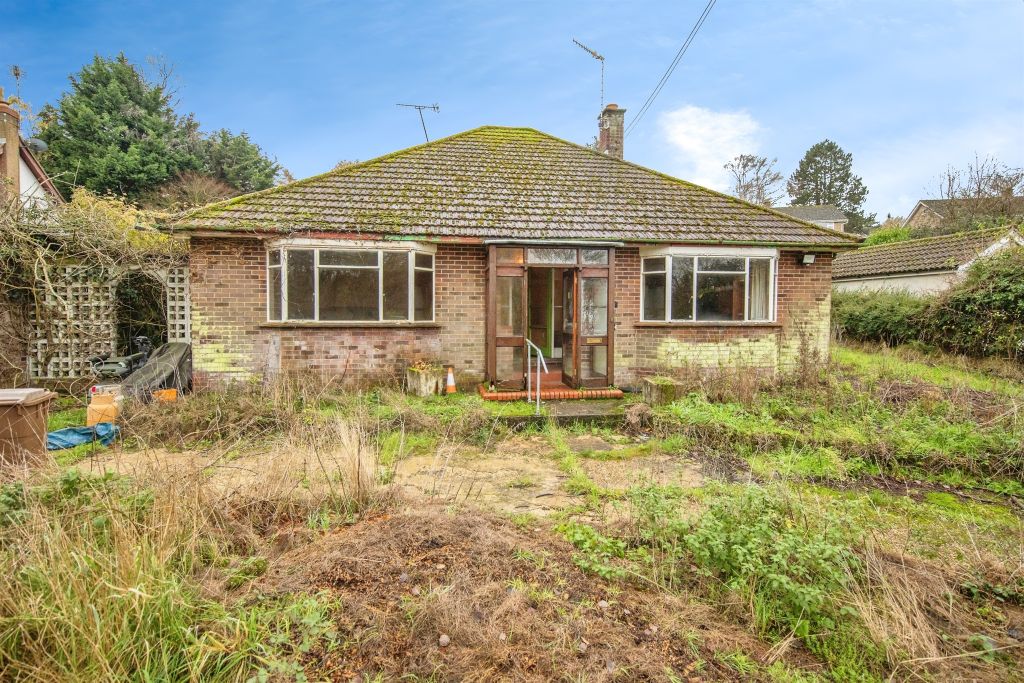 Property photo 1 of 18