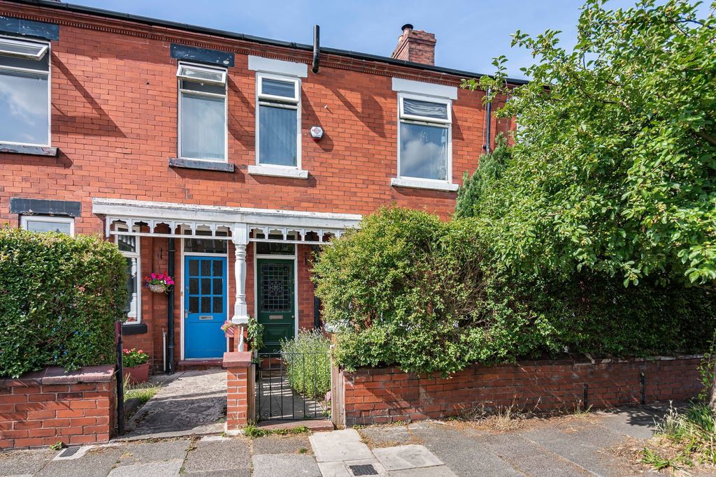 Property photo 1 of 33