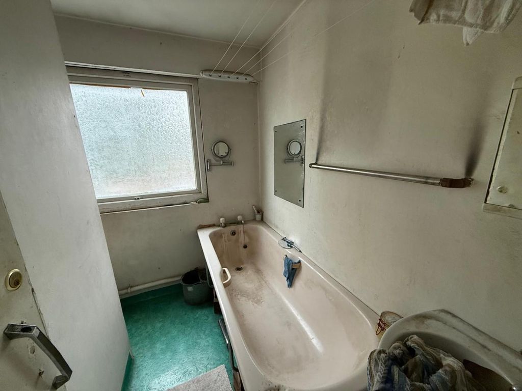 Property photo 1 of 12 Whatsapp Image 2026-10-12 At 15.38.17.Jpeg