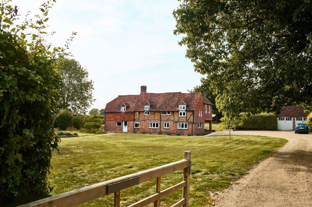 Property photo 1 of 35