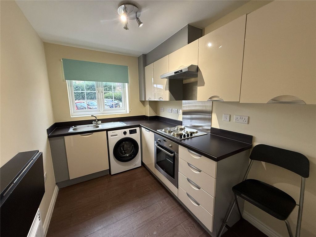 Property photo 2 of 8 Picture No. 05