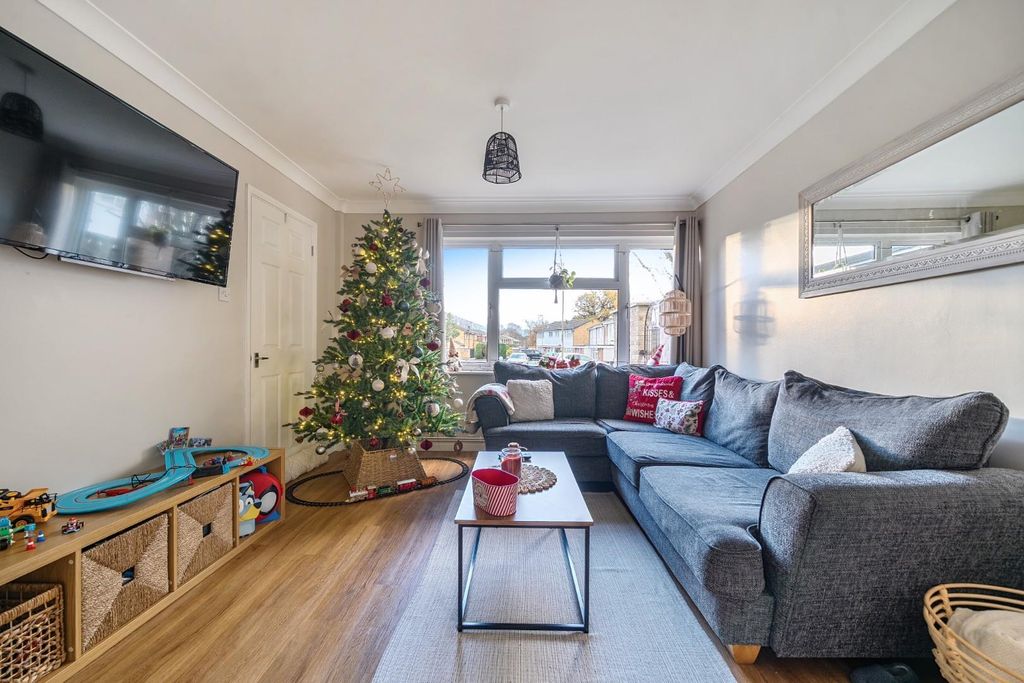 Property photo 3 of 13 1-692Ed26c6B448-1386343-17-692Eb04d2E5c7-1.Jpg