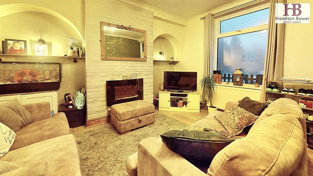 Property photo 2 of 13 F9Bf977B-8-Reevy-Road-02112026_153738.Jpg