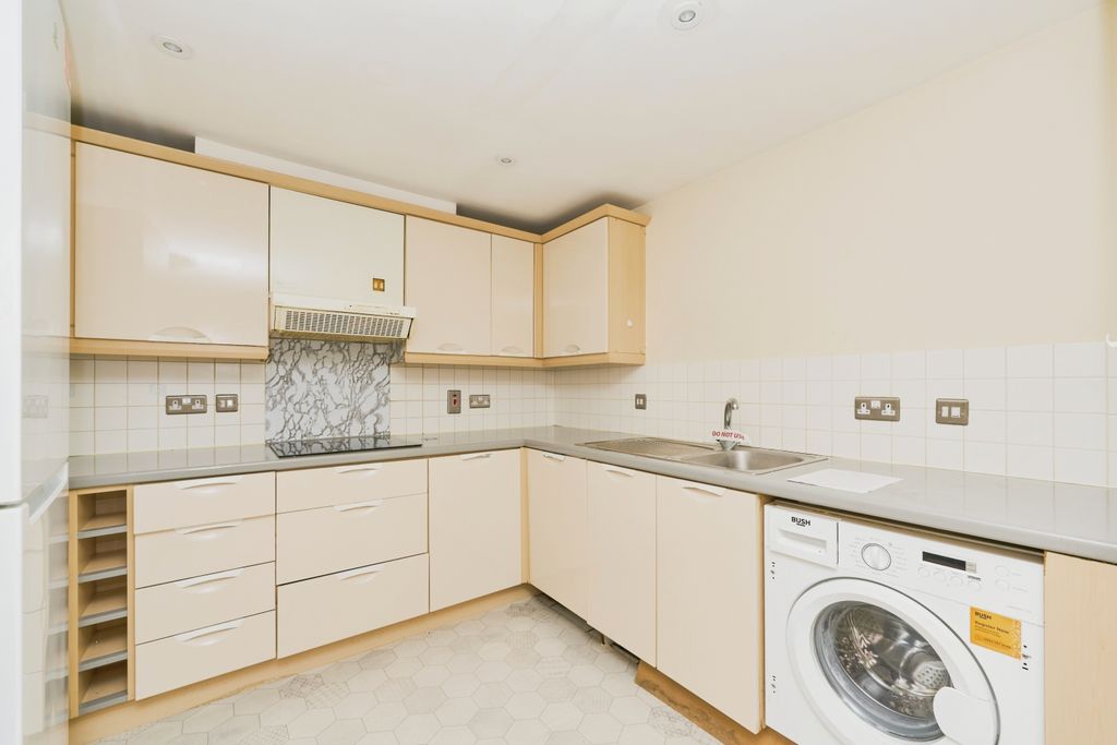 Property photo 3 of 17 Photography