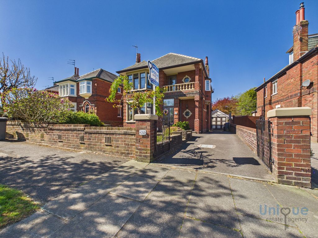 Additional image 31 of 3 bed detached house for saleWest Park Drive, Blackpool FY3