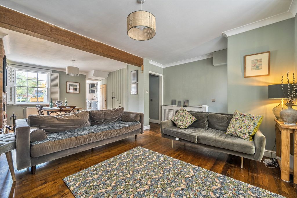 Property photo 3 of 17 Picture No. 11