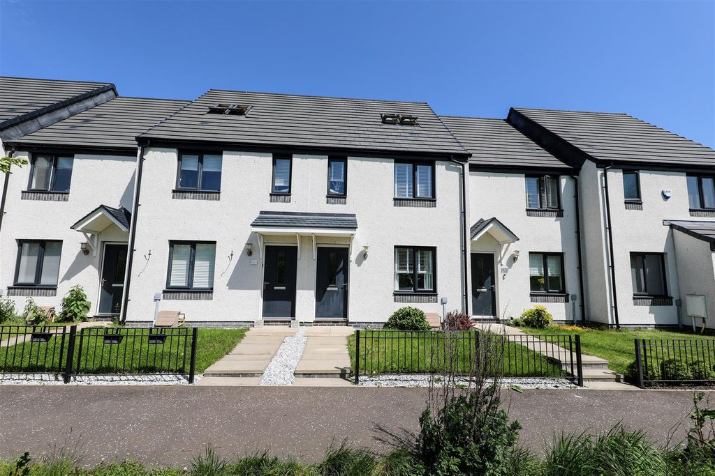 Property photo 1 of 19 A