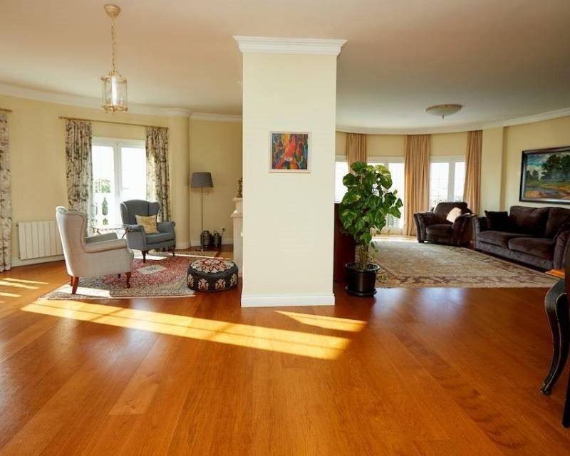 Property photo 3 of 47