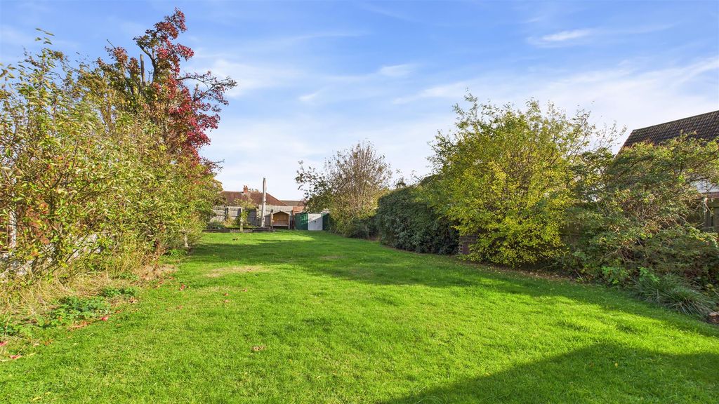 Property photo 2 of 24 Outside