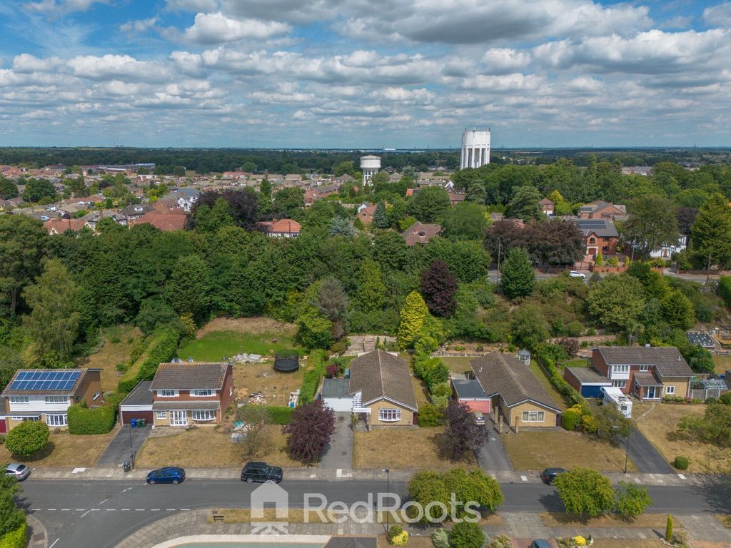 Property photo 3 of 31 4334034