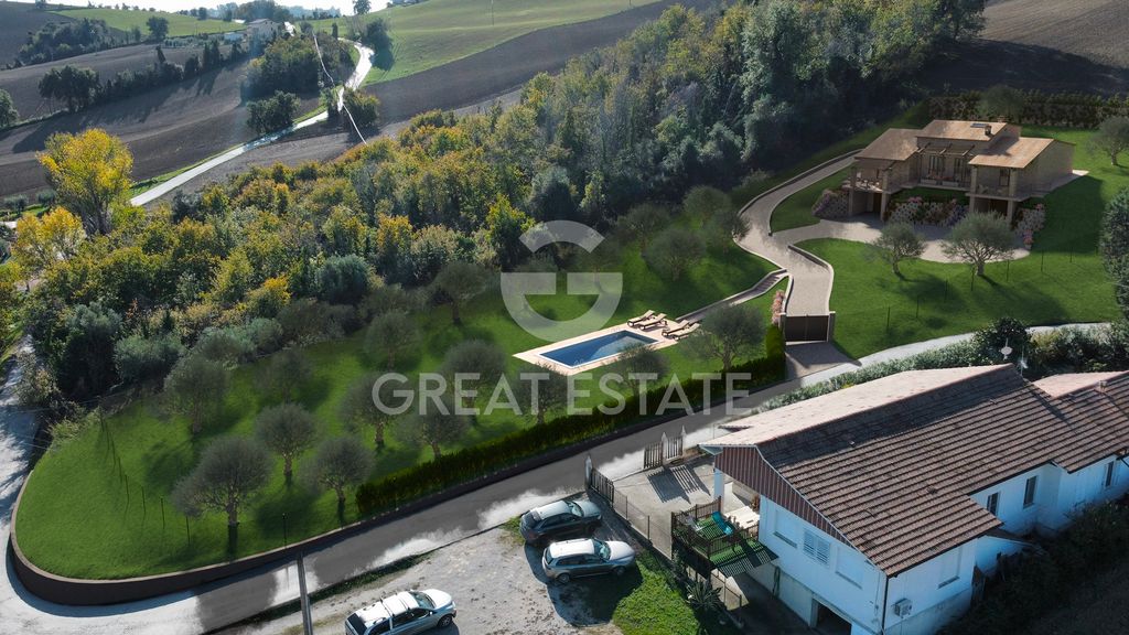 Property photo 3 of 12 Exteriors