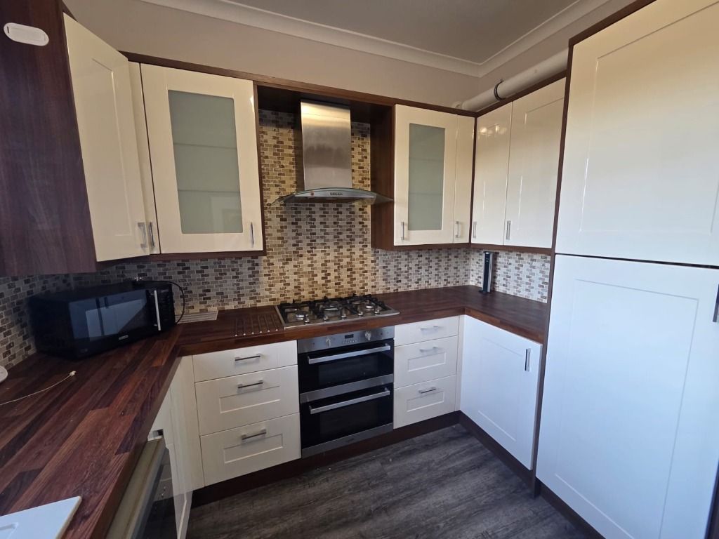 Property photo 3 of 11 Photo 3