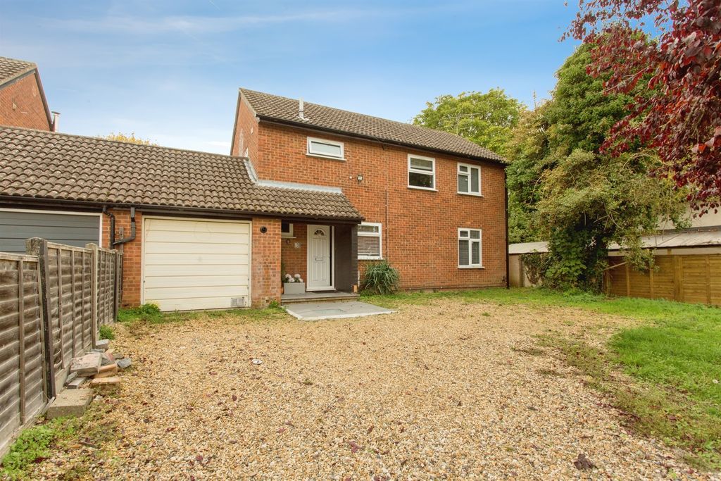 Property photo 3 of 17