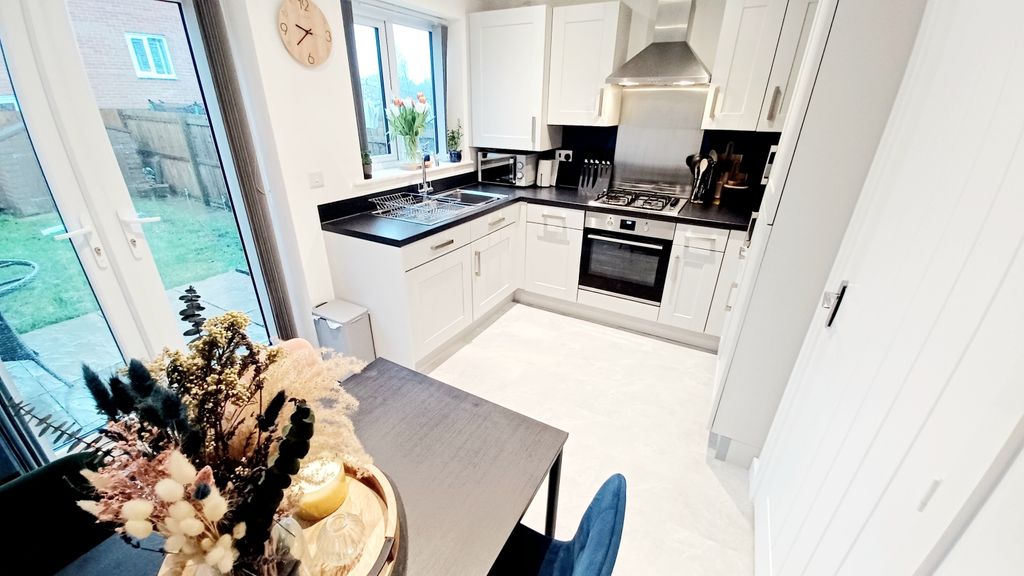 Property photo 3 of 16 20260206_093950