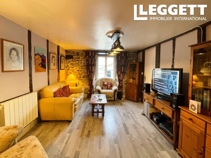 Property photo 3 of 10