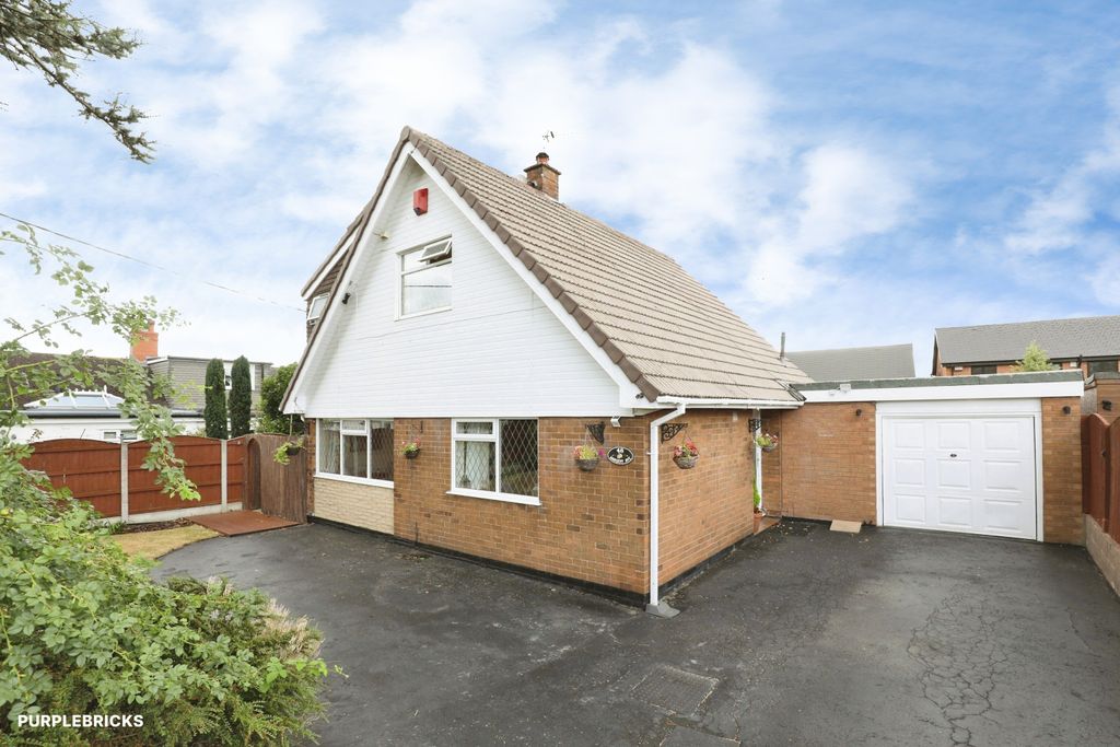 Property photo 1 of 26