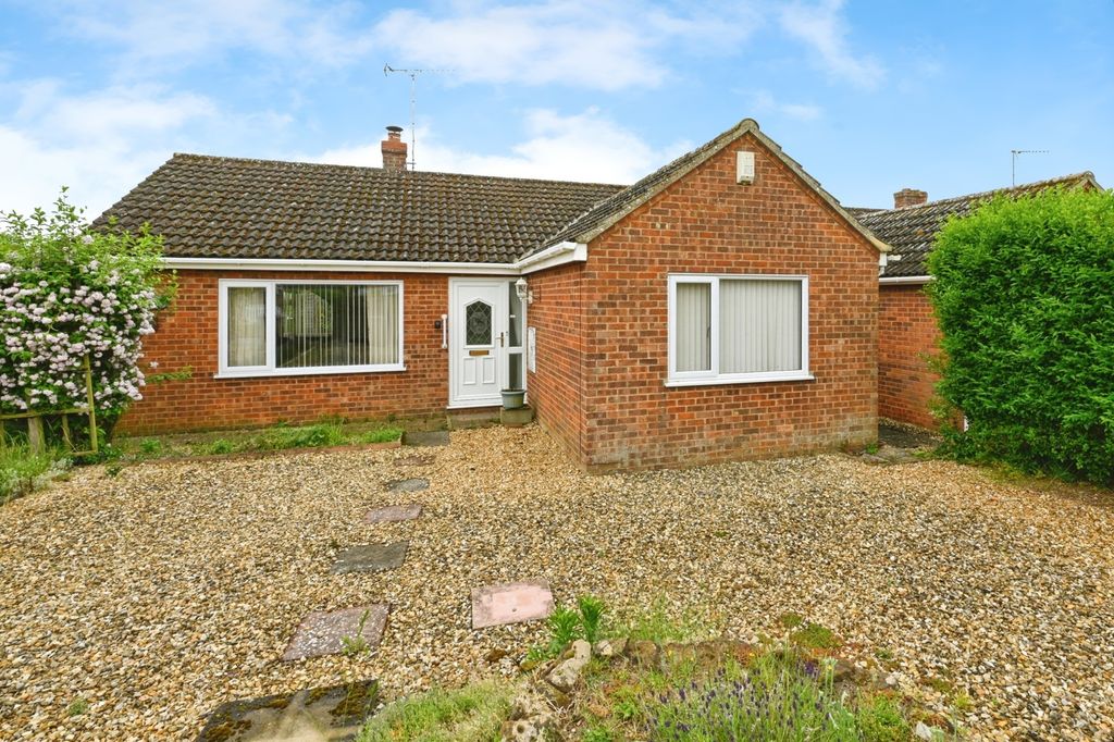 Property photo 1 of 17 Photo