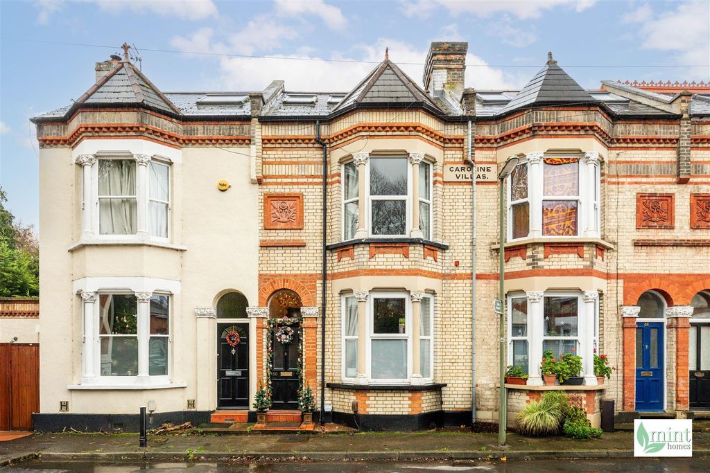 Property photo 1 of 24 Watermark - 50 Albert Road-31.Jpg